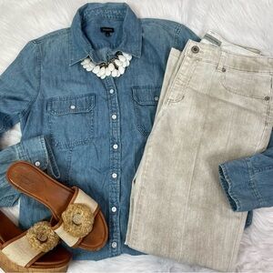 Chico’s Platinum Denim Ultimate Fit Flare Leg Jeans 0.5‎ (Women’s Size 6) Beige